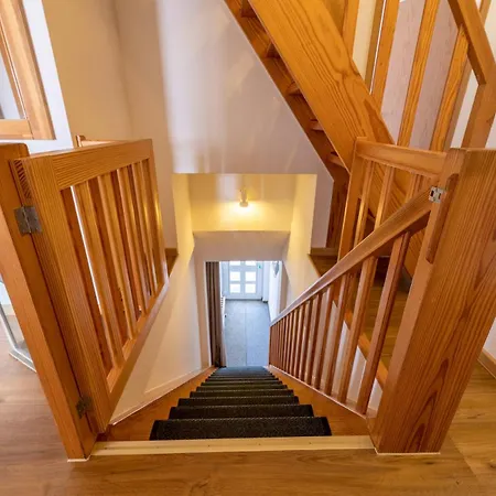 Luv Und Lee - Ueber Dem Апартаменты *