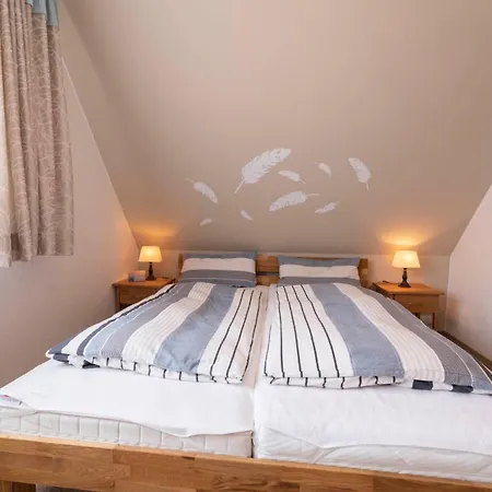 Luv Und Lee - Ueber Dem Апартаменты Ховахт