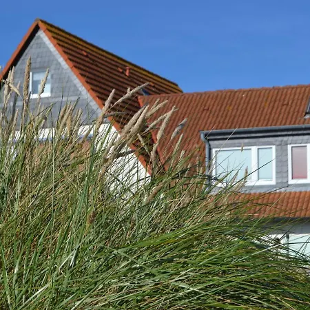 Luv Und Lee - Ueber Dem *